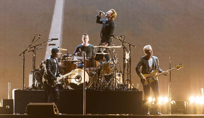 U2 en su concierto en Bogotá. Foto: David Micolta U2 en su concierto en Bogotá. Foto: David Micolta