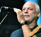 David Gilmour presenta su nueva canción "The Piper's Call", adelanto de su nuevo disco