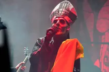 Ghost durante su presentación en Bogotá en 2014 (Por: Felipe Rocha)