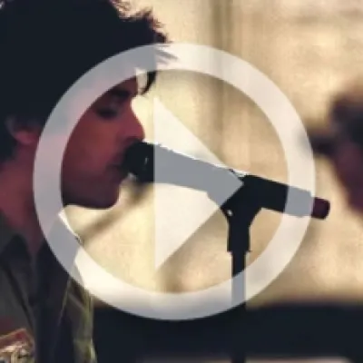 Green Day presenta el videoclip de "Nuclear Family"