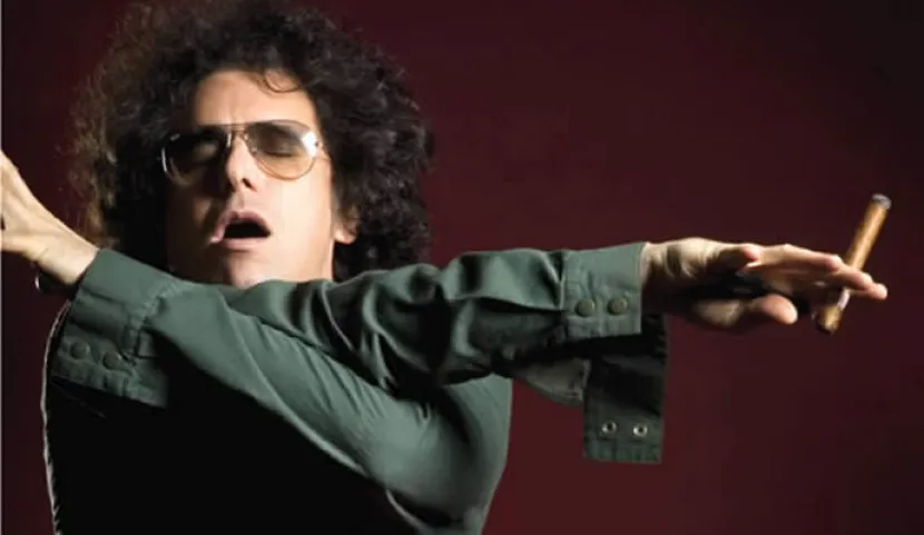 Andres Calamaro prepara el lanzamiento de su nuevo disco