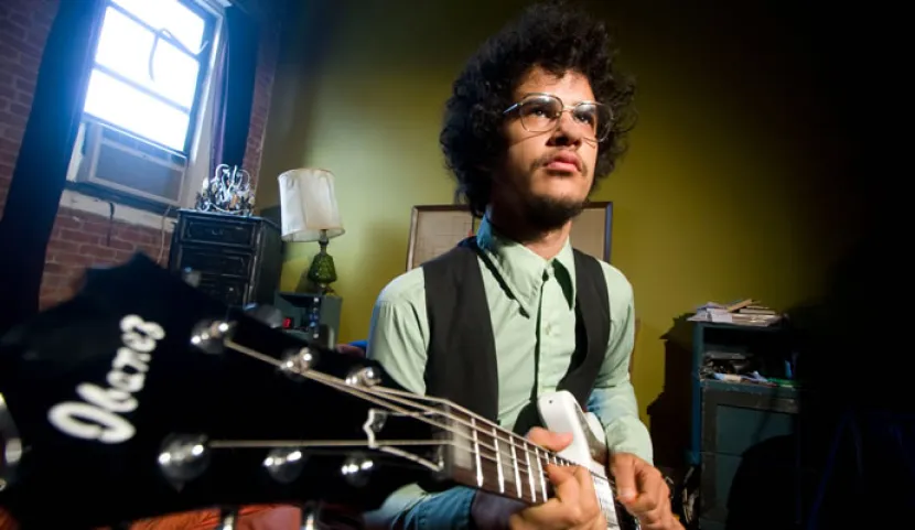 Omar Rodriguez Lopez de The Mars Volta nació el 9 de enero de 1975