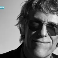 El 8 de febrero de 2012 murió el músico argentino Luis Alberto Spinetta a causa de un cancer abdominal.