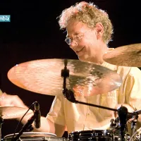 En 1949 nació Bill Bruford.