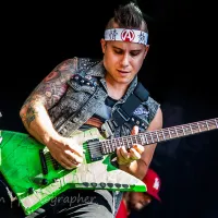 El 30 de junio de 1982 nació Dan Jacobs de Atreyu El 30 de junio de 1982 nació Dan Jacobs de Atreyu