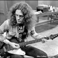 El 19 de julio de 1952 nació Allen Collins de Lynyrd Skynyrd.