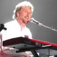 El 22 de julio de 1944 nació Rick Davies de Supertramp