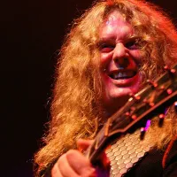 El 29 de julio de 1959 nació John Sykes de Thin Lizzy