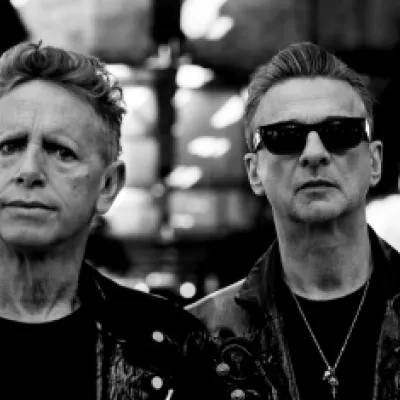 Depeche Mode presenta su nuevo disco "Memento Mori"