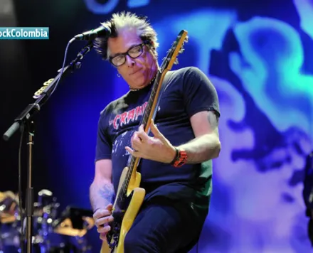 El 4 de febrero de 1963 nació Noddles, guitarrista de The Ofspring.