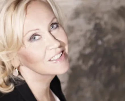 El 5 de abril de 1966 nació en Suecia la cantante Agnetha Fältskog de ABBA