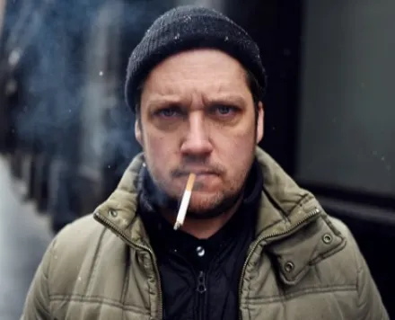 El 9 de julio de 1975 nació Isaac Brock de Modest Mouse