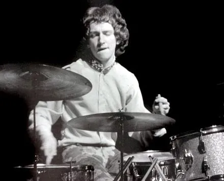 El 9 de julio de 1947 nació Mitch Mitchell