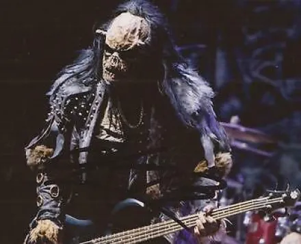 El 11 de julio de 1975 nació Samer El Nahhal de Lordi