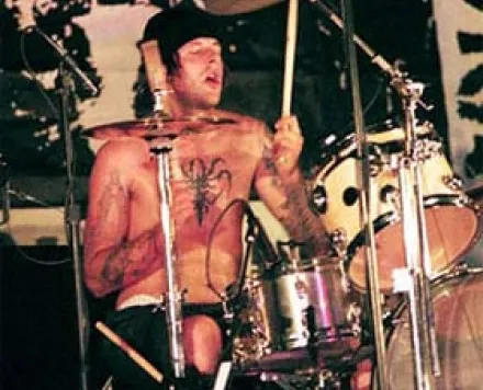 El 12 de julio de 1972 nació Brett Reed de Rancid