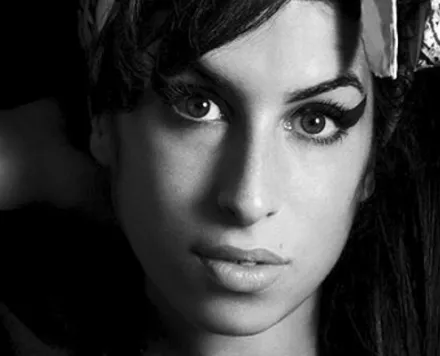 El 23 de julio de 2011 murió Amy Winehouse