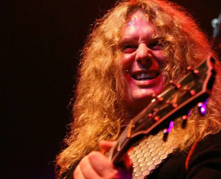 El 29 de julio de 1959 nació John Sykes de Thin Lizzy