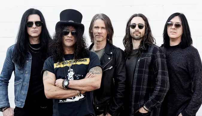 Slash Ft. Myles Kennedy and The Conspirators