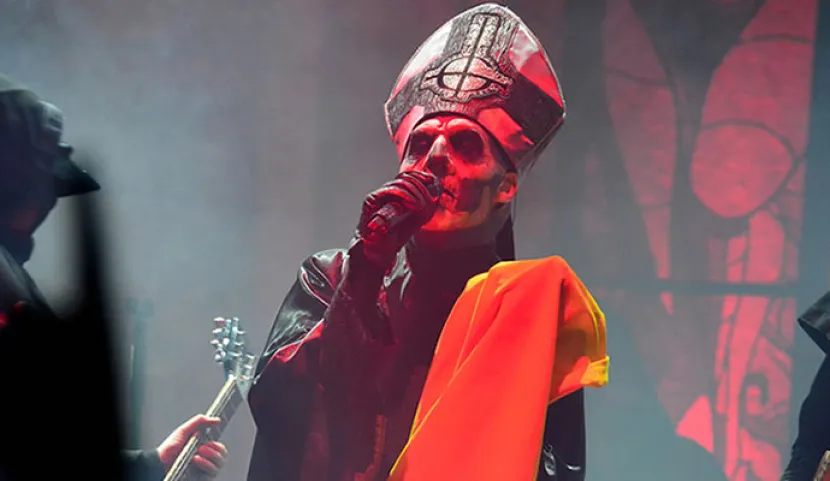 Ghost durante su presentación en Bogotá en 2014 (Por: Felipe Rocha)