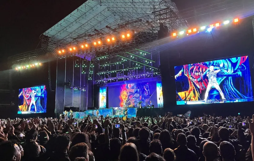 Iron Maiden durante su show en Bogotá