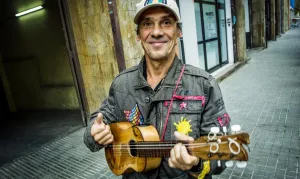 Manu Chao presenta la canción "Tu te vas", adelanto de su nuevo álbum